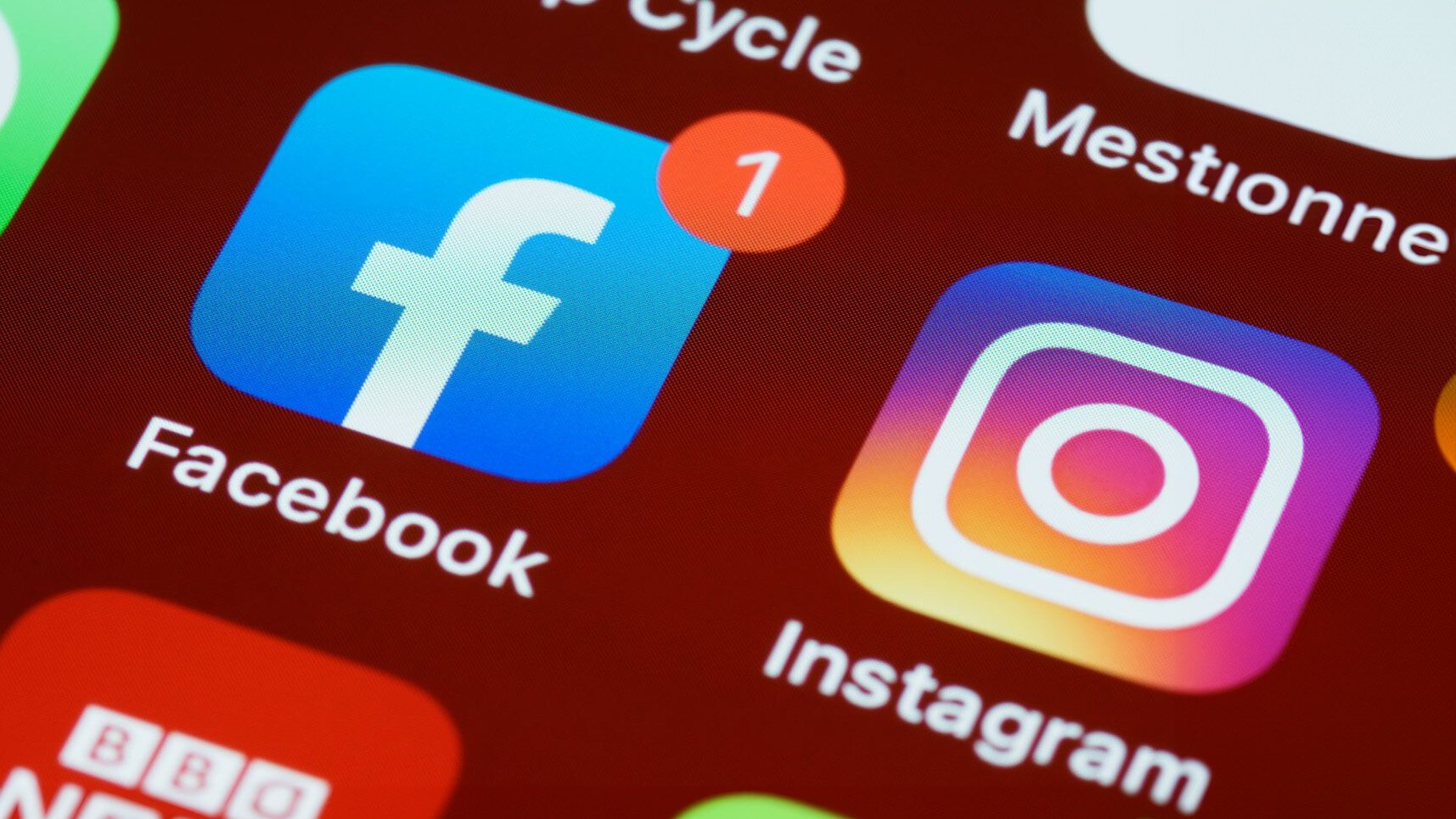 Περισσότερες πληροφορίες για "Meta: Δυνατότητα συνδρομής 9,99€ το μήνα για Facebook και Instagram χωρίς διαφημίσεις"