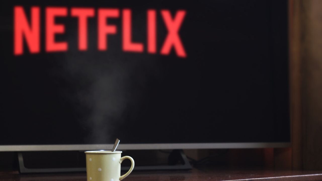 Προς νέες αυξήσεις στις περισσότερες συνδρομητικές του επιλογές προορίζεται το Netflix