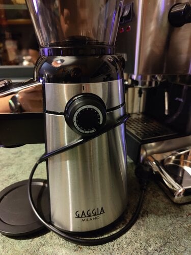 Περισσότερες πληροφορίες για "Μύλος καφέ Gaggia MD15"