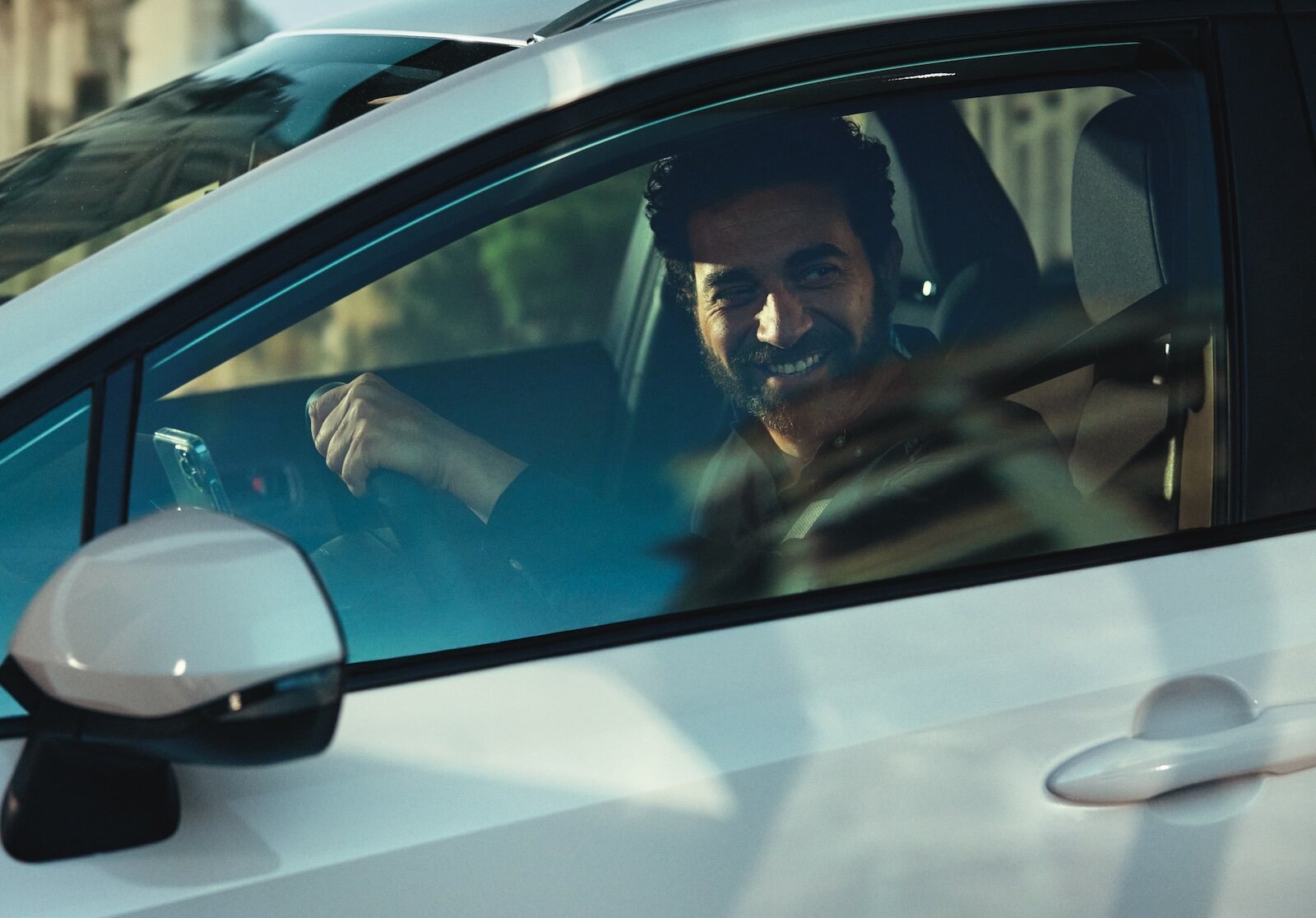 Uber: Δυνατότητα ενοικίασης αυτοκινήτου στην Ελλάδα και σ' άλλες ευρωπαϊκές χώρες, από 7€/ημέρα