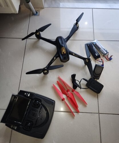 Περισσότερες πληροφορίες για "Drone Hubsan H501S X4 FPV Με δύο μπαταρίες"