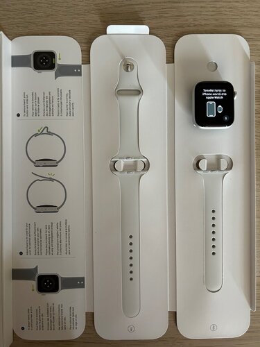 Περισσότερες πληροφορίες για "Apple Watch Series 6 (44mm/Ασημί/Αλουμίνιο)"