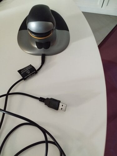 Περισσότερες πληροφορίες για "Penguin Vertical Mouse Wireless"