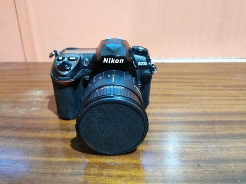 Περισσότερες πληροφορίες για "Nikon D200"