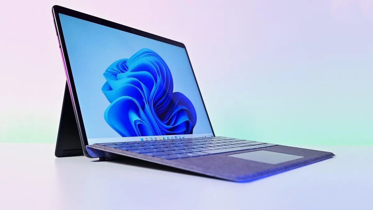 Περισσότερες πληροφορίες για "Με ARM εκδόσεις τα αποκαλυπτήρια των Surface Pro 10 και Surface Laptop 6 την άνοιξη"
