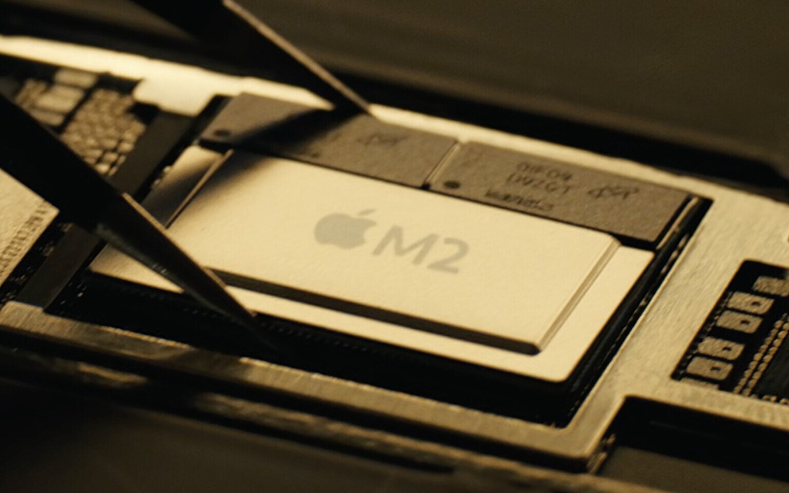 Apple wants to store LLM degrees in flash memory to bring AI to mobile phones and laptops – Apple