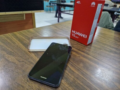 Περισσότερες πληροφορίες για "Huawei  Y6 2017 (Γκρι/16 GB)"