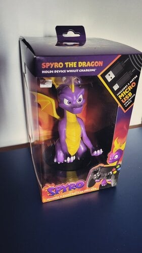 Περισσότερες πληροφορίες για "Spyro Cable Guys"