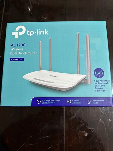 Περισσότερες πληροφορίες για "TP-LINK Archer C50 v4 Ασύρματο Router Wi‑Fi 5 με 4 Θύρες Ethernet"
