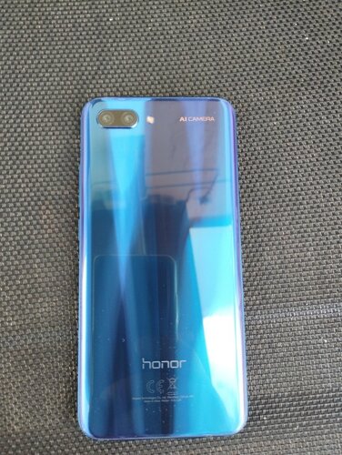 Περισσότερες πληροφορίες για "Honor 10 (4GB/64GB) Phantom Blue"