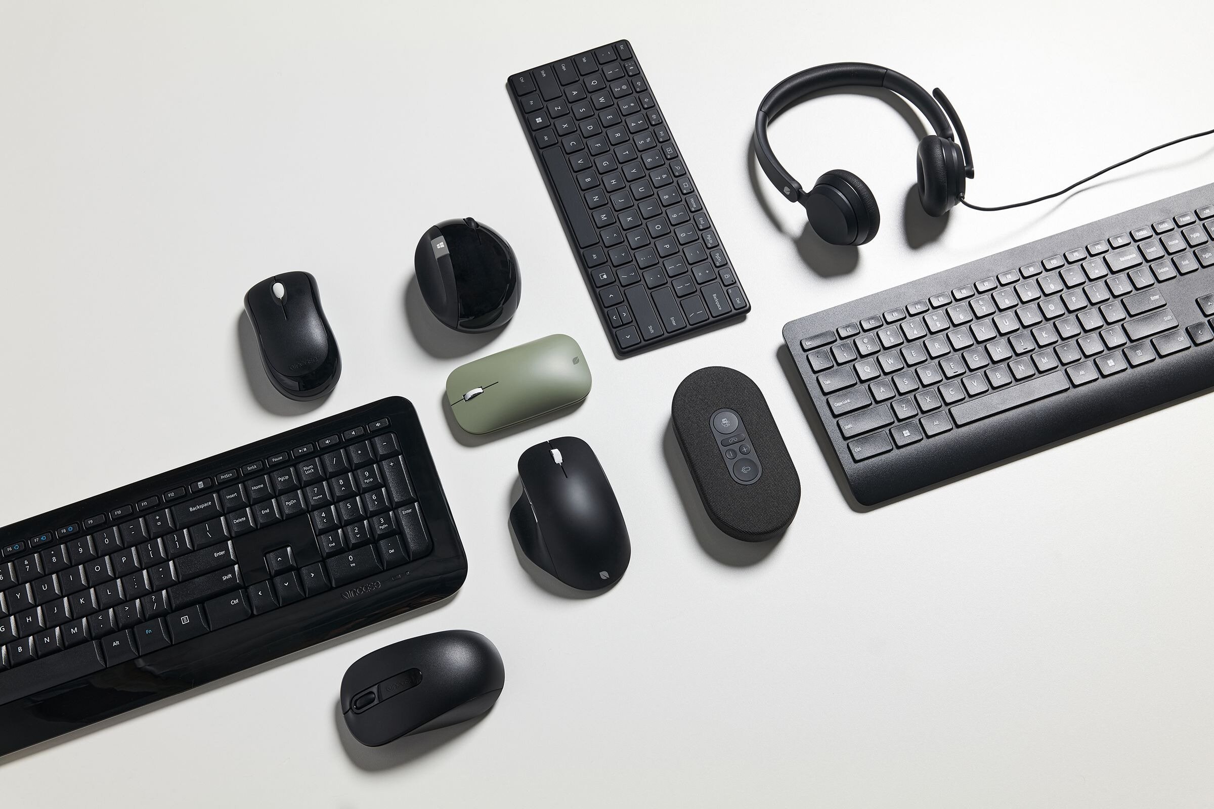 Microsoft keyboards and mice will continue to be available in a unique partnership with Incase – Microsoft