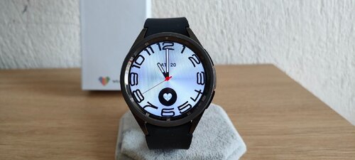 Περισσότερες πληροφορίες για "Smartwatch καινούργιο με οθόνη  360*360 , ΒΤ Call, Ελληνικό μενού (Galaxy watch 6 αντίγραφο)"