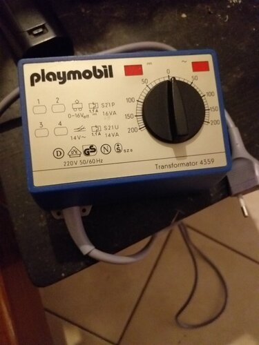 Περισσότερες πληροφορίες για "Playmobil μετασχηματιστης 4359 τρενων"