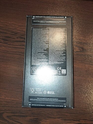 Περισσότερες πληροφορίες για "Samsung Galaxy S24 Ultra (Γκρι/512 GB) σφραγισμένο στο κουτί του,μαζί με 2 θήκες original Samsung"