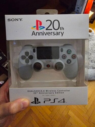 Περισσότερες πληροφορίες για "Sony dualshock 4 20th anniversary  edition"