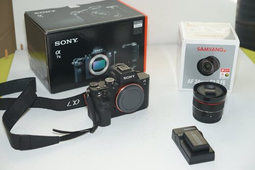 Περισσότερες πληροφορίες για "Sony Alpha 7ii με φακό Samyang 24mm F2,8 FE σε άριστη κατάσταση (ΘΕΣΣΑΛΟΝΙΚΗ)"