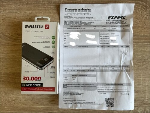 Περισσότερες πληροφορίες για "Swissten Black Core Power Bank 30000mAh"