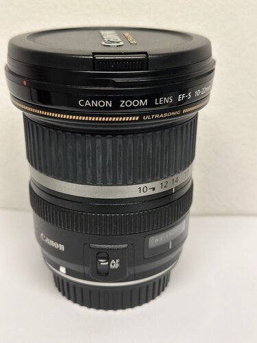 Περισσότερες πληροφορίες για "Φακός ultra wide Canon EF-S 10-22"