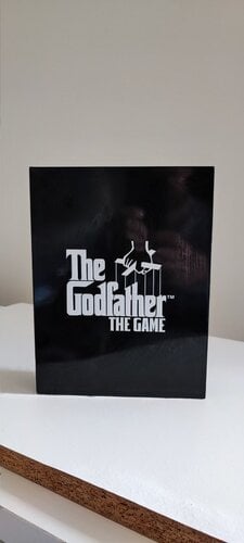 Περισσότερες πληροφορίες για "Electronic Arts The Godfather (PC) collector's edition"