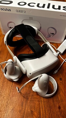 Περισσότερες πληροφορίες για "Oculus Quest 2 — 128 GB + Kiwi Head Strap - Ανταλλαγη με IPad"