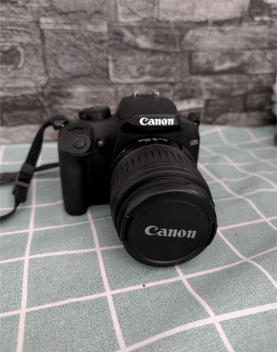 Περισσότερες πληροφορίες για "Canon EOS 1000D DSLR"