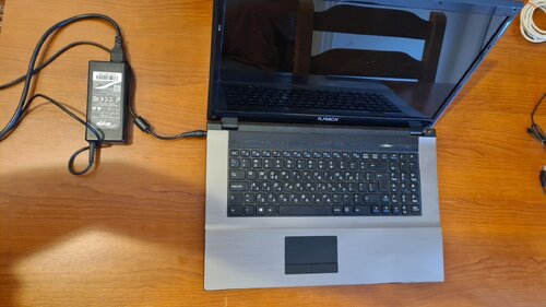 Περισσότερες πληροφορίες για "Laptop Turbo-x / Clevo 17.3" - i7-3630QM - 8GB - GT 640M"
