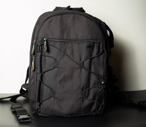 Περισσότερες πληροφορίες για "Φωτογραφική Τσάντα Backpack Amazon Basics (small)"