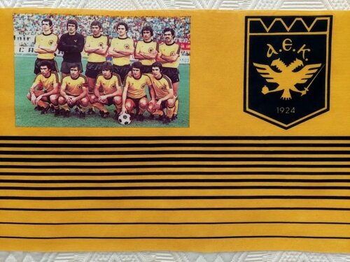 Περισσότερες πληροφορίες για "ΑΕΚ Κασκόλ εποχής 1977 Σπάνιο Μουσειακό κομμάτι"
