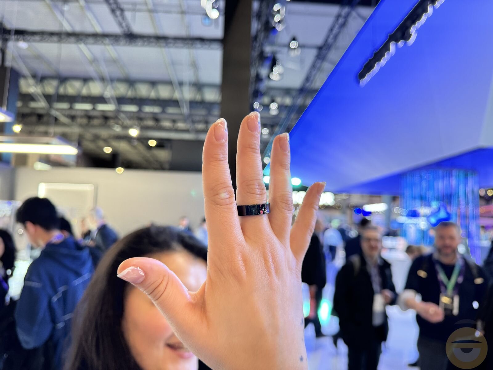 Περισσότερες πληροφορίες για "Η Samsung αποκάλυψε το Galaxy Ring για την βελτίωση της ευεξίας"