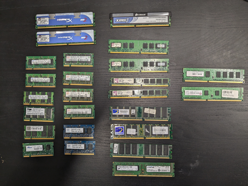 Περισσότερες πληροφορίες για "Διάφορες μνήμες RAM"