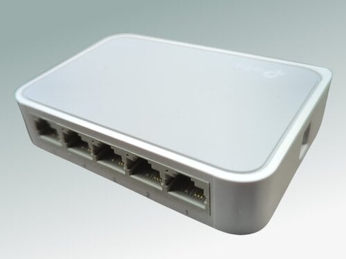 Περισσότερες πληροφορίες για "TP-LINK TL-SF1005D | Unmanaged 10/100 Mbps Ethernet Switch"