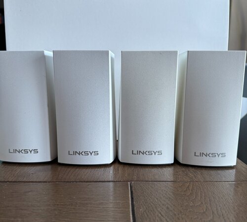 Περισσότερες πληροφορίες για "LinkSys Velop Mesh Wi‑Fi Dual Band (2.4 & 5GHz) Τριπλό Kit"