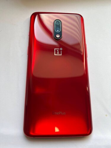 Περισσότερες πληροφορίες για "OnePlus 7 (RED, 8/256) με καινουργια official μπαταρια"