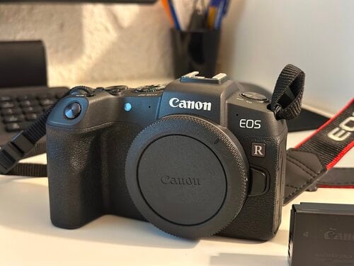 Περισσότερες πληροφορίες για "Πωλείται Canon RP μαζί με 4 μπαταρίες Canon lpe17 αγορασμένη 21/06/2023"