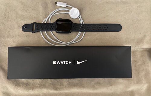 Περισσότερες πληροφορίες για "Apple Watch Nike+"