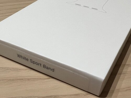 Περισσότερες πληροφορίες για "Σφραγισμένο white Apple Sport Band 45/44/42mm"