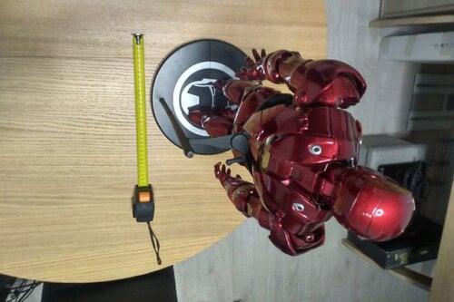 Περισσότερες πληροφορίες για "Iron Man Mark III daegostini limited edition"