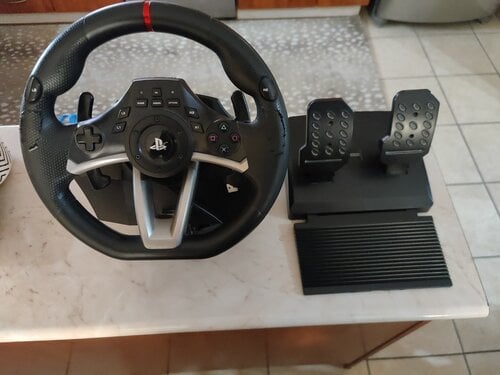 Περισσότερες πληροφορίες για "Hori Racing Wheel Apex PS4-052E Τιμονιέρα 270° με Πετάλια για PC PS4 & PS3"