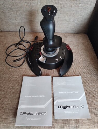 Περισσότερες πληροφορίες για "Joystick Thrustmaster T. Flight Stick X, συμβατό με PS3 & PC"
