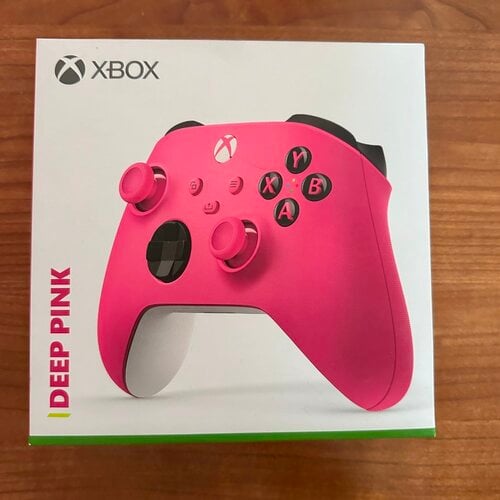 Περισσότερες πληροφορίες για "Microsoft Xbox Wireless Controller Deep Pink"