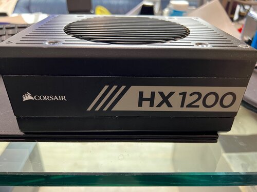 Περισσότερες πληροφορίες για "Corsair HX1200 (1200W)"
