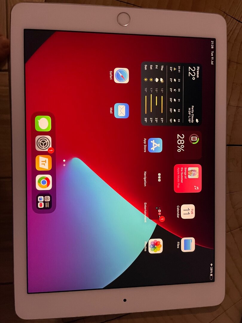 iPad Pro 9.7‐inch iPad Pro Wi‐Fi + Cellular - iPad - Insomnia.gr