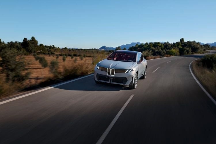 Η BMW παρουσίασε το όραμά της για το μέλλον των ηλεκτρικών οχημάτων, το Vision Neue Klasse X