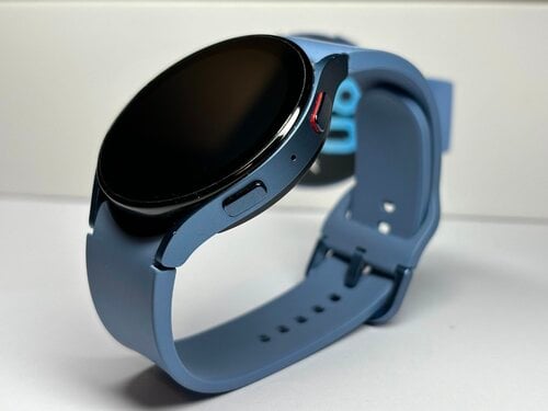 Περισσότερες πληροφορίες για "Samsung Galaxy Watch5 44mm (44mm/Μπλε/Αλουμίνιο)"