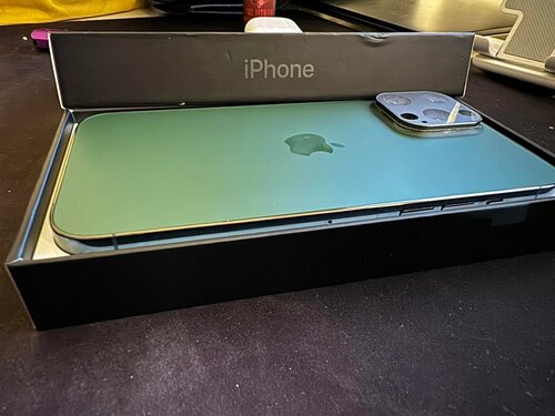 Περισσότερες πληροφορίες για "Πωλείται Apple iPhone 13 Pro Max 5G (6GB/256GB) Alpine Green, σε άριστη κατάσταση!"