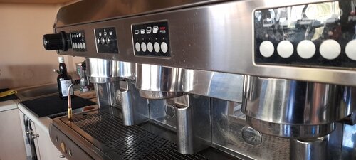 Περισσότερες πληροφορίες για "Αυτόματη Μηχανή Καφέ Wega Polaris 3 για μαγαζί και καρεκλες"