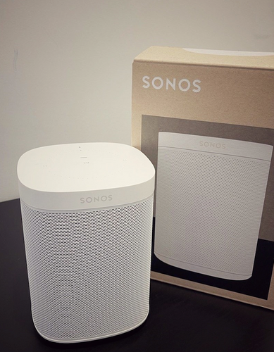 Περισσότερες πληροφορίες για "Hχείο Sonos One Λευκό  (Generation 2)"