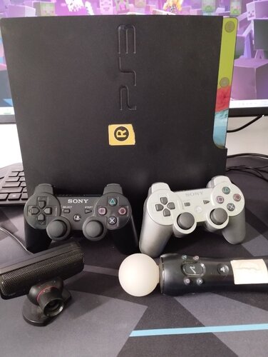 Περισσότερες πληροφορίες για "PS3 (PlayStation 3) with 2 Dualshock 3 Controllers + Play Stastion Move Controller + Camera"