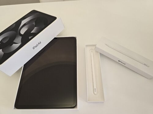 Περισσότερες πληροφορίες για "Apple iPad Air 2022 10.9" WiFi (M1, 8GB/256GB) Space Gray + Apple Pencil 2nd Gen"