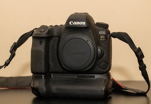 Περισσότερες πληροφορίες για "Canon EOS 6D Mark II"